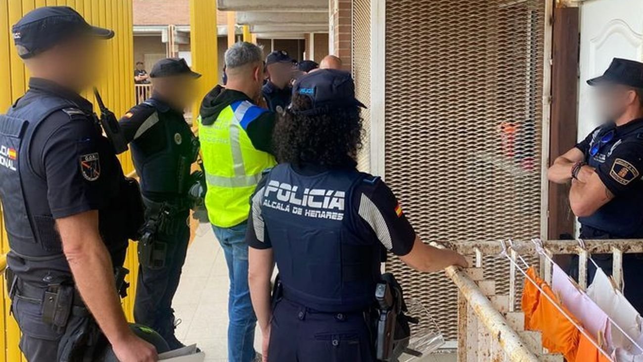 Desalojo en ‘La Corrala’: Un detenido y varios menores «liberados»