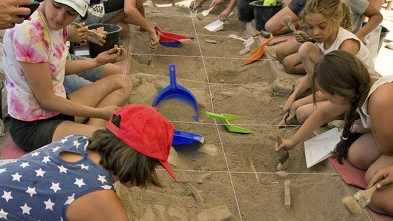 Alcalá de Henares ofrece plazas para ser arqueólogo por un día en Complutum