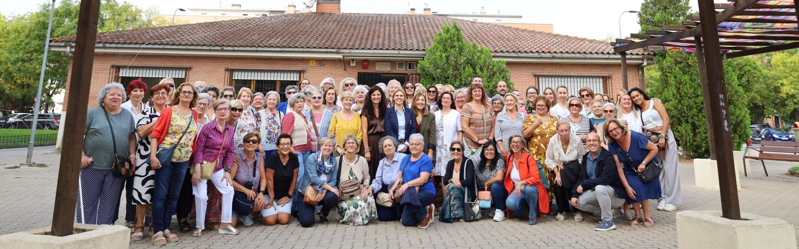 Alcalá de Henares destaca el éxito del proyecto intergeneracional Tejiendo Lazos en sus centros de mayores