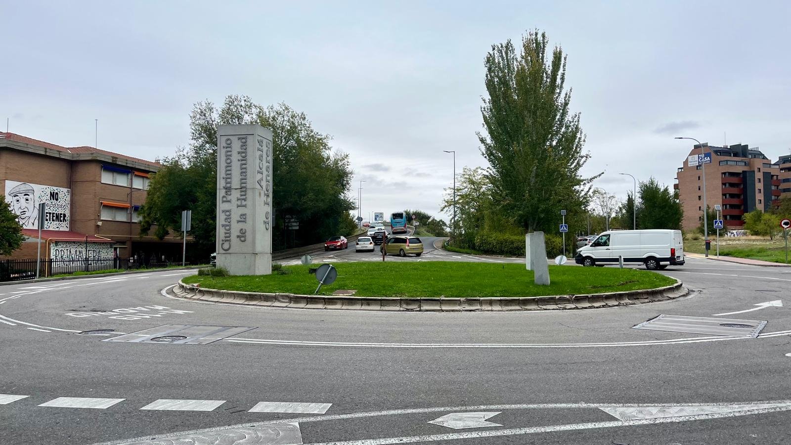 Alcalá de Henares mejora la iluminación de la glorieta de Camarma con nueva inversión